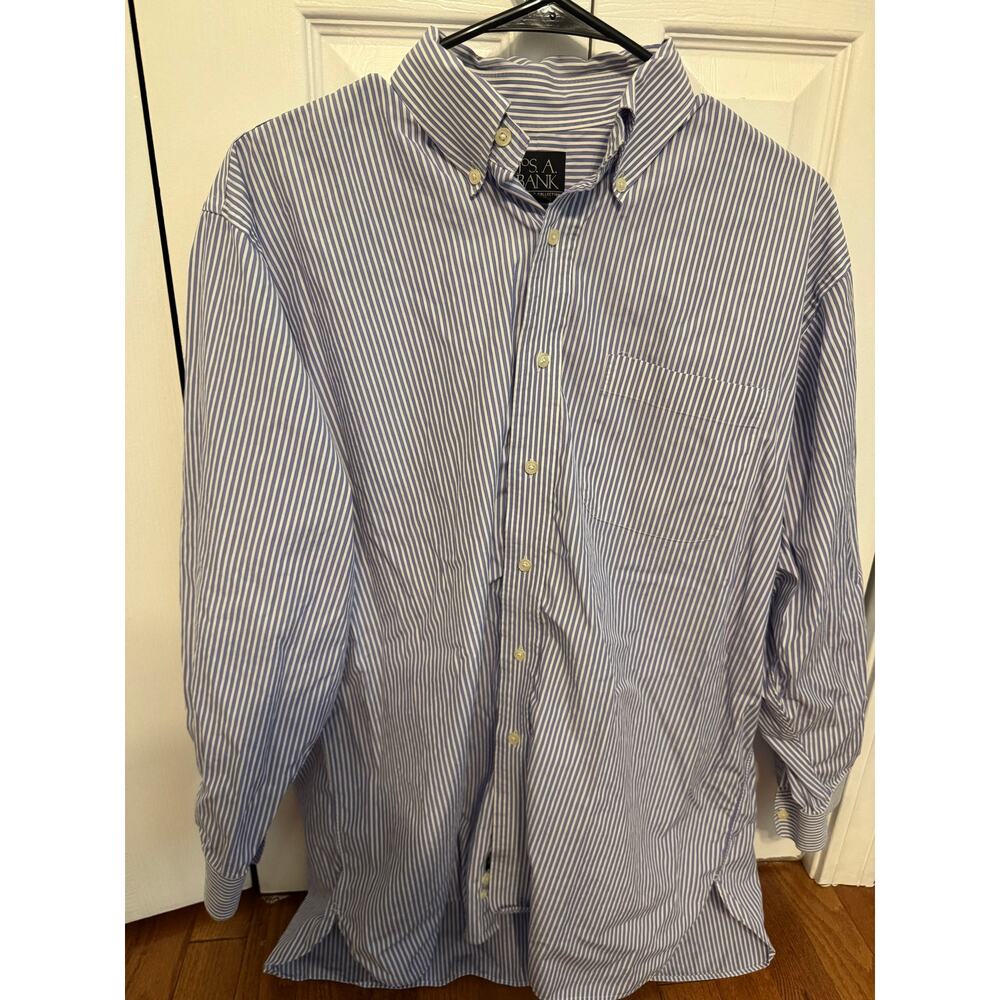 Jos A Bank Executive Collection Dress Shirt 
Blue and White Stripes 15.5-32